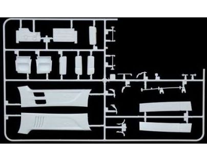 Italeri Model Kit truck Mercedes-Benz MP4 Big Space 1 : 24