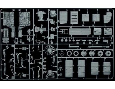 Italeri Model Kit truck Mercedes-Benz MP4 Big Space 1 : 24