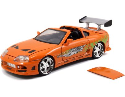 Jada Rychle a zběsile auto 1995 Toyota Supra 1:24 + figurka Brian OConner