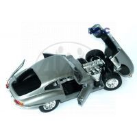 Jaguar E Coupe 1961 Bburago 1:18 3