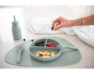 KikkaBoo Talíř dělený s přísavkou Platinum Silicone Sage