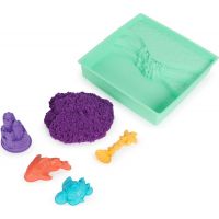 Kinetic Sand krabice tekutého písku s podložkou fialová 2