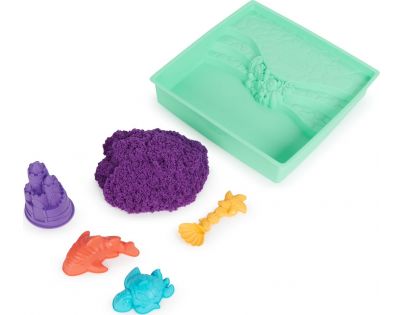 Kinetic Sand krabice tekutého písku s podložkou fialová