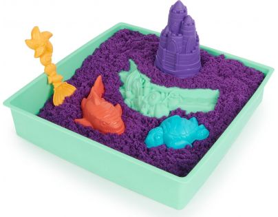 Kinetic Sand krabice tekutého písku s podložkou fialová