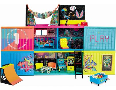 L.O.L. Surprise! Clubhouse Playset