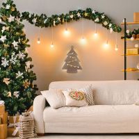 Solight Nástěnná dekorace Vánoční stromek 24 LED 6