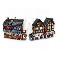 LEGO 10193 Středověký trh 3