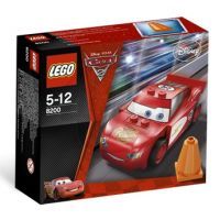 LEGO Cars 8200 Radiator Springs Lightning McQueen 3