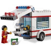 LEGO CITY 4431 Sanitka 4