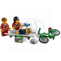 LEGO CITY 4431 Sanitka 5