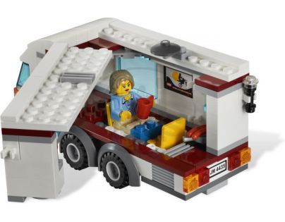 LEGO CITY 4435 Auto a karavan