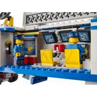 LEGO City 60044 - Mobilní policejní stanice 4