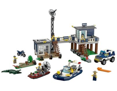 LEGO City 60069 Stanice speciální policie - Poškozený obal
