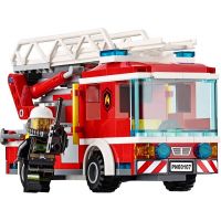 LEGO City 60107 Hasičské auto s žebříkem 4