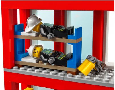 LEGO City 60110 Hasičská stanice - Poškozený obal