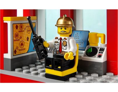 LEGO City 60110 Hasičská stanice - Poškozený obal