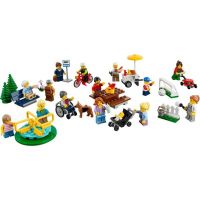 LEGO City 60134 Zábava v parku Lidé z města 2