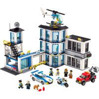 LEGO City 60141 Policejní stanice - Poškozený obal 2