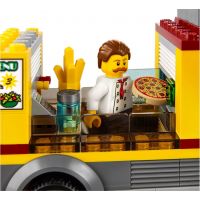 LEGO City 60150 Dodávka s pizzou 5