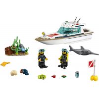 LEGO® City 60221 Potápěčská jachta 6
