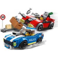 LEGO® City 60242 Policejní honička na dálnici 3