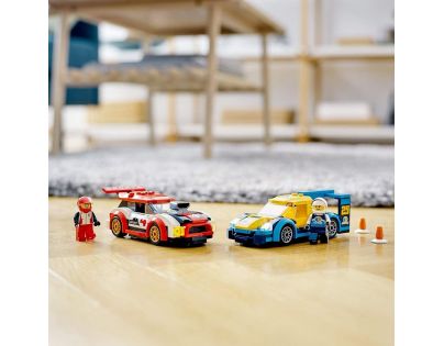 LEGO® City 60256 Závodní auta