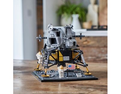 LEGO® Creator Expert 10266 Lunární modul NASA Apollo 11