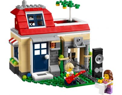 LEGO Creator 31067 Modulární prázdniny u bazénu