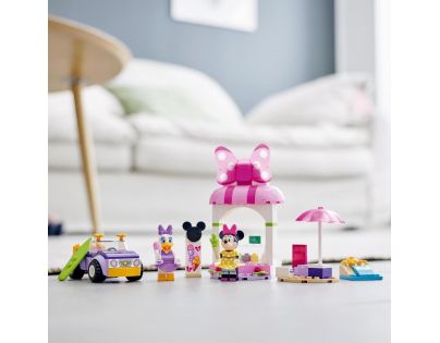 LEGO® Disney ™ Mickey and Friends 10773 Myška Minnie a zmrzlinárna