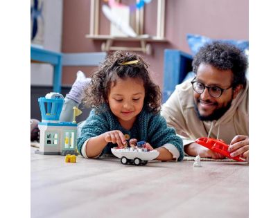 LEGO® DUPLO® Town 10961 Letadlo a letiště
