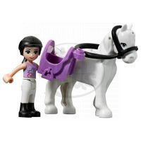 LEGO Friends 3186 Emmin přívěs pro koně 4
