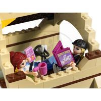 LEGO Friends 3189 Stáje v Heartlake 6
