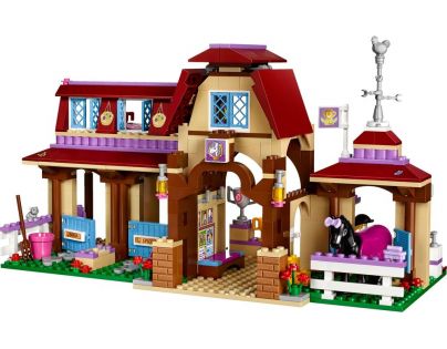 LEGO Friends 41126 Jezdecký klub v Heartlake - Poškozený obal
