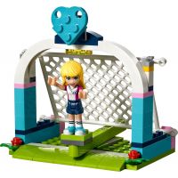 LEGO Friends 41330 Stephanie na fotbalovém tréninku 3