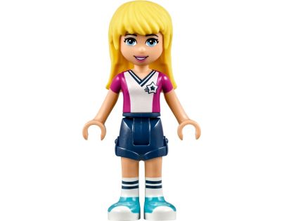 LEGO Friends 41330 Stephanie na fotbalovém tréninku