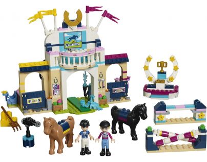 LEGO Friends 41367 Stephanie a parkurové skákání