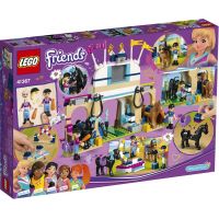 LEGO Friends 41367 Stephanie a parkurové skákání 3