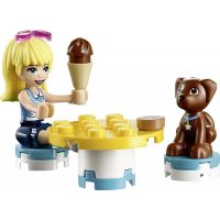 LEGO Friends 41389 Pojízdný zmrzlinový stánek 6