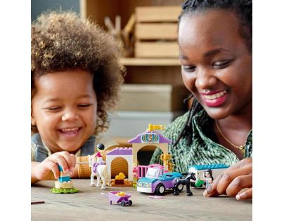 LEGO® Friends 41441 Auto s přívěsem a výcvik koníka