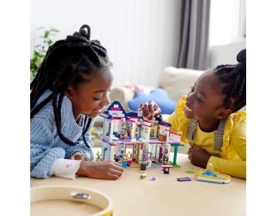 LEGO® Friends 41449 Andrea a její rodinný dům