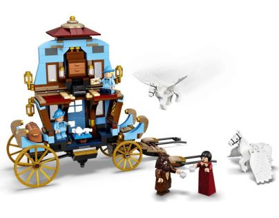 LEGO Harry Potter ™ 75958 Kočár z Krásnohůlek: Příjezd do Bradavic