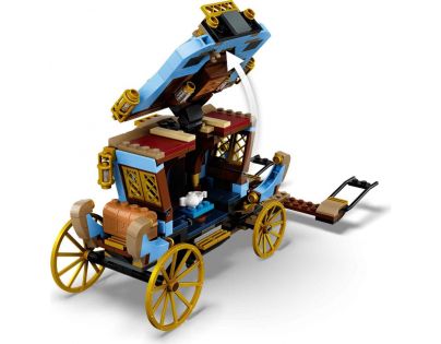 LEGO Harry Potter ™ 75958 Kočár z Krásnohůlek: Příjezd do Bradavic