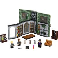 LEGO® Harry Potter™ 76383 Kouzelné momenty z Bradavic: Hodina lektvarů 2