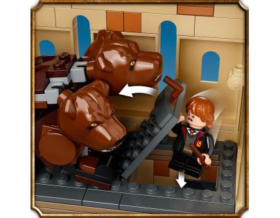 LEGO® Harry Potter™ 76387 Bradavice setkání s Chloupkem