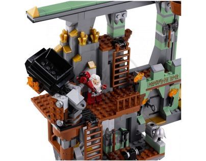 LEGO Hobbit 79018 - The Lonely Mountain