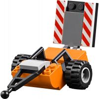 LEGO Juniors 10750 Silniční opravářský vůz 6