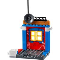 LEGO Juniors 10754 Spider-Man vs. Scorpion - Souboj na silnici 4