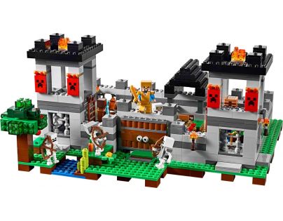 LEGO Minecraft 21127 Pevnost