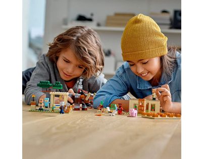 LEGO® Minecraft™ 21160 Útok Illagerů