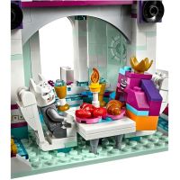 Lego Movie 70838 Hrozivý vesmírný palác královny Libovůle 4